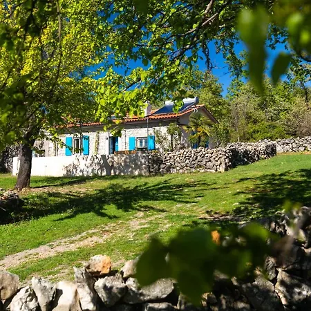 Eco House Picik * Pinezići